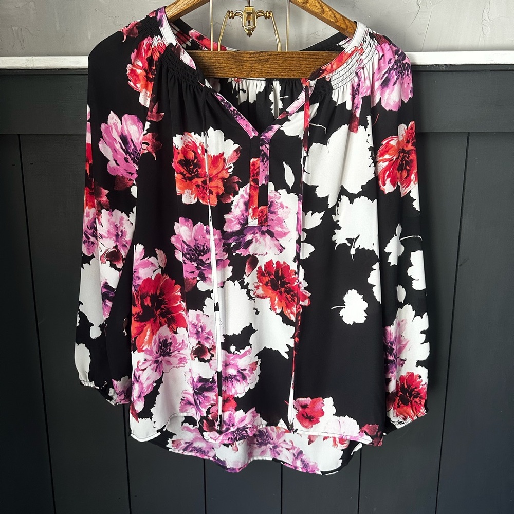 DR2 Black Pink White Floral Graphic Long Sleeve Tie Front Blouse size Medium